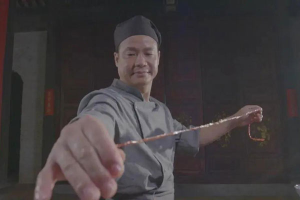 前文再續，書接上一回，搵食大BOSS終于現身啦！